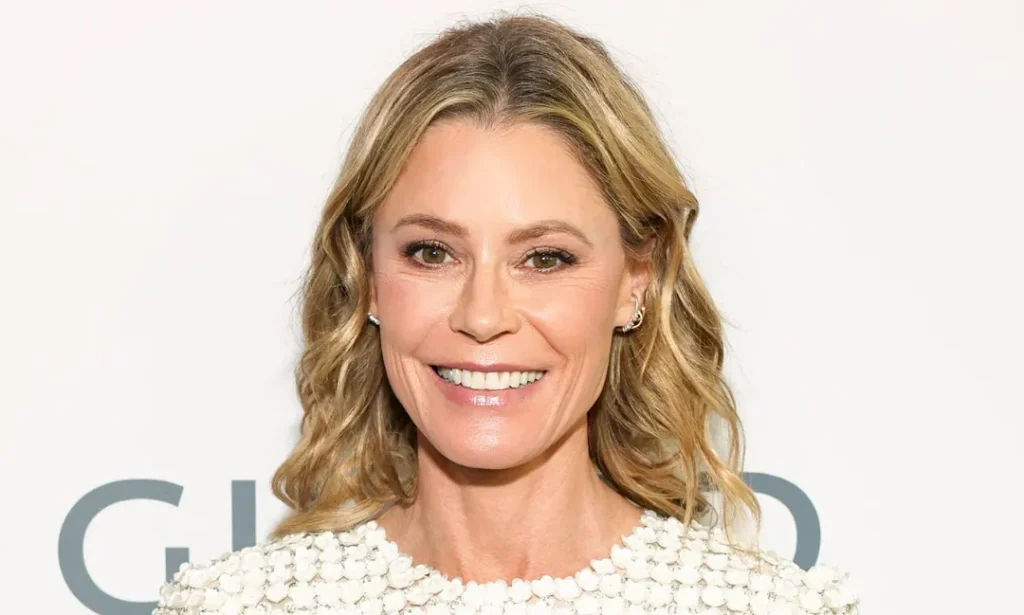 Julie Bowen Net Worth